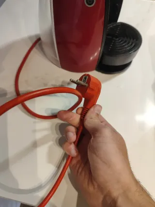 Cafetera De'Longhi Nescafé Dolce Gusto Roja