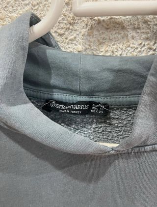 Sudadera LOVE azul desgastado Stradivarius