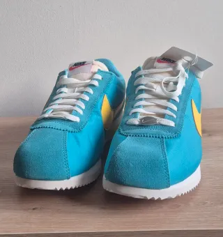 Zapatillas Nike Cortez. Nuevas con Caja.