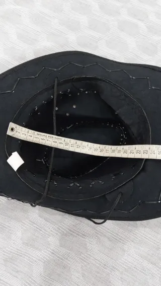 Cappello da cowboy nero