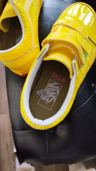 Vans Haribo