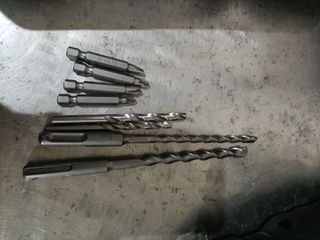 - WORX H3 Martillo perforador sds plus 20V Máx.