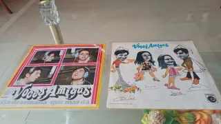 2 Vinili Voces Amigas Nuovi