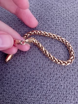 Pulsera chapada en oro
