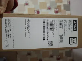 Lenovo Portátil Navy Blue Poco Uso