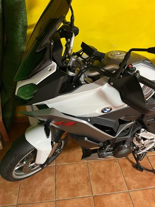 BMW F900XR 2021 Gris/Blanco
