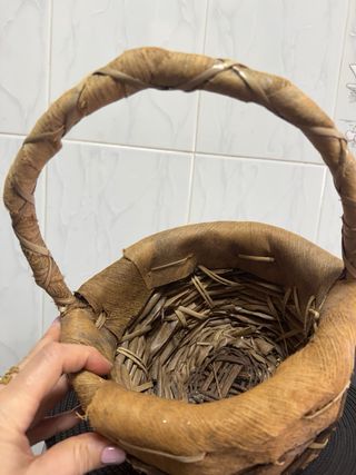 Cesta de mimbre artesana