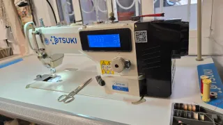 Máquina de coser industrial