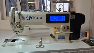 Máquina de coser industrial