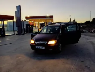 Opel Zafira 2004