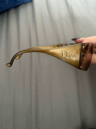 Gafas de Sol Dior de los años 2000 y funda