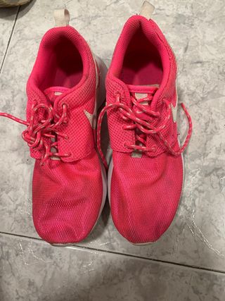 Zapatillas Nike Roshe Run Rosa Talla 37