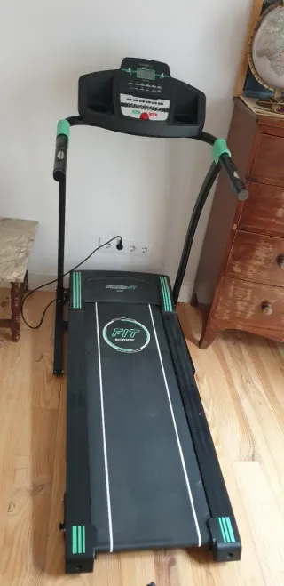 Cinta de correr RunnerFit by Cecotec