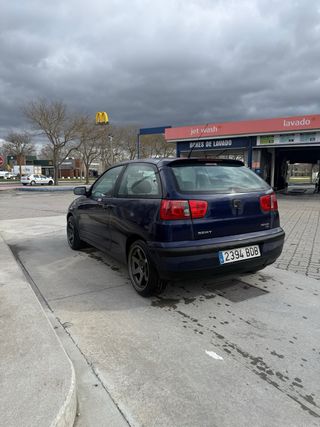 SEAT Ibiza 2000
