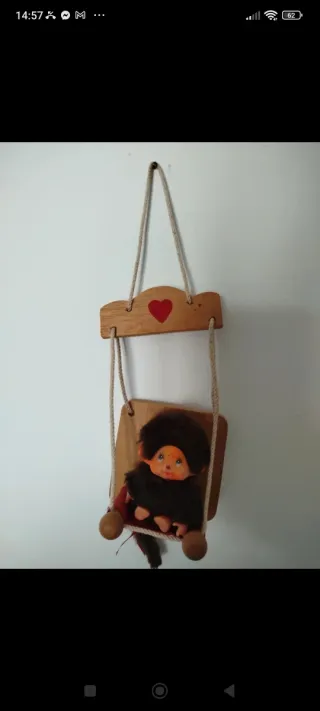 Monchhichi o simile con altalena vintage anni '70