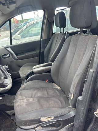 Despiece Renault Scenic II 1.5 dci
