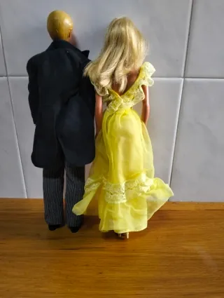 Barbie e Ken - Bonecos Clássicos