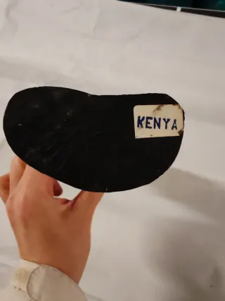 Figura mujer africana madera tallada