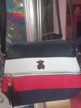 Bolso Tous Negro, Blanco, Rojo y Azul