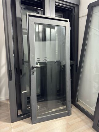 Balconeras Grises Dobles CON PERSIANA