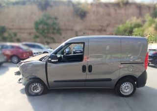 Paragolpes tras opel combo 1.3 jtd 2011-2018 97394