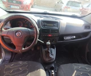 Paragolpes tras opel combo 1.3 jtd 2011-2018 97394