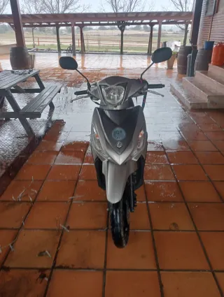Suzuki Address 110cc Scooter Automática