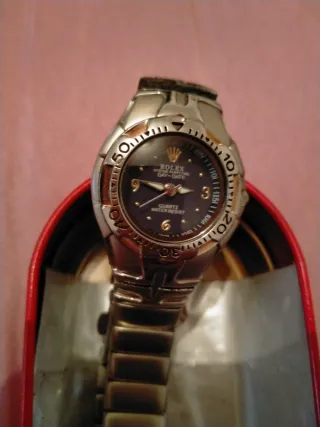 Reloj para mujer MOVIMIENTO DE CUARZO PILA NUEVA