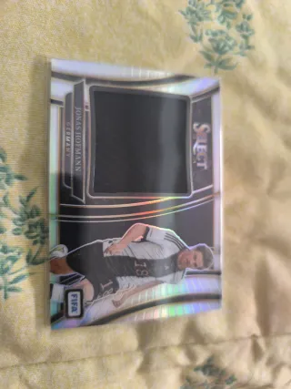 Lote 4 cromos fútbol con reliquia.