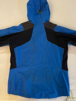 Chaqueta Millet Gore-Tex Azul y Negra L