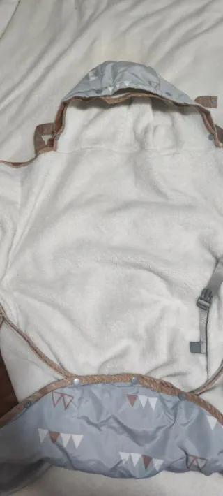 Saco mochila bebé estampado montañas