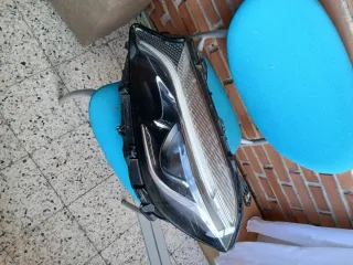 Faro Izquierdo Mercedes Clase B