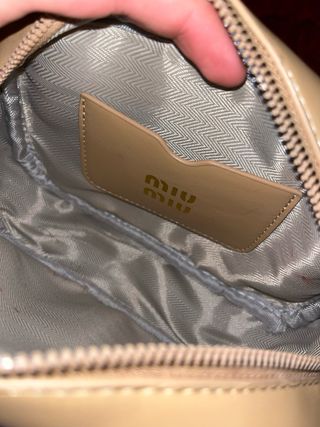 Bolso Miu Miu Beige