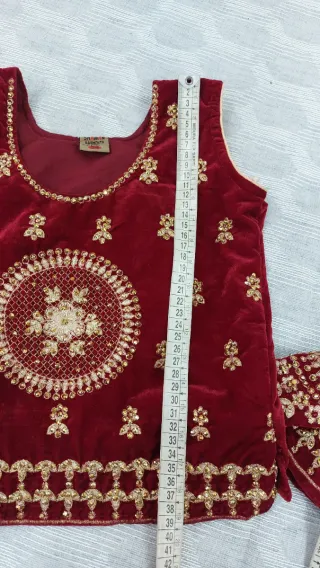 Kaftan indiano velluto e decori baby