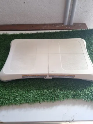 Lote Nintendo Wii Blanca + Accesorios y Juegos