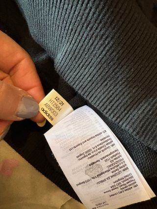 Felpa corta Adidas con stampa grafica