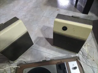 Giradischi vintage Cosmo marrone e beige