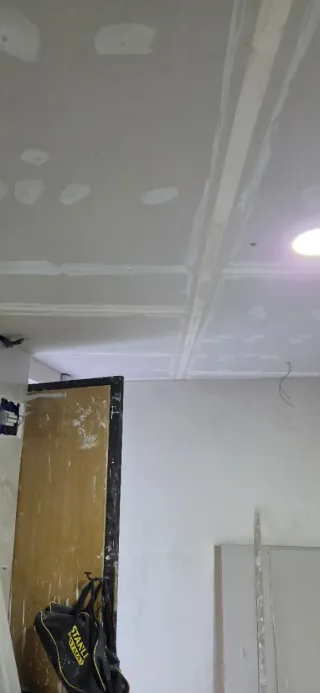 Pladur con sinta y pintour