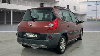 Renault Scénic 1.6 ADVENTURE 111 CV