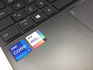 E631860-0 Pc Portatil Asus Ux425Ea