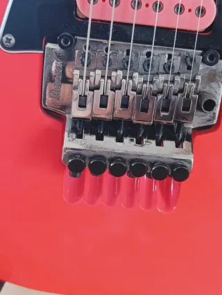 Guitarra Ibanez Jamm Pink