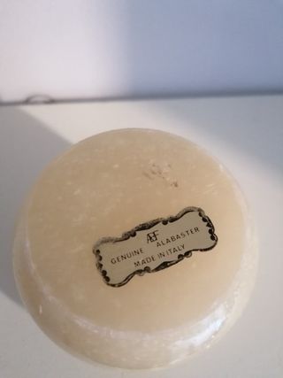 Portagioie in alabastro (2 pezzi)