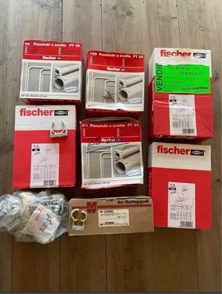 Fischer y Würth Grapas Plásticas FT 20/25/32/40