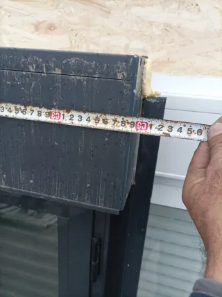 Ventana aluminio con persianas