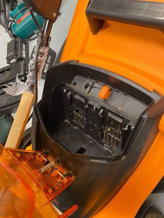 Cortacésped Eléctrico LawnMaster 48V