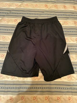 Pantalones real madrid con cremallera y bolsillos