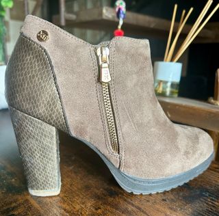 Botines Xti Beige Talla 39