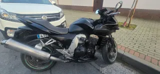 Kawasaki 750 S Sportbike Negra