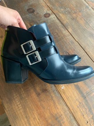 Botines azul marino y negros preciosos