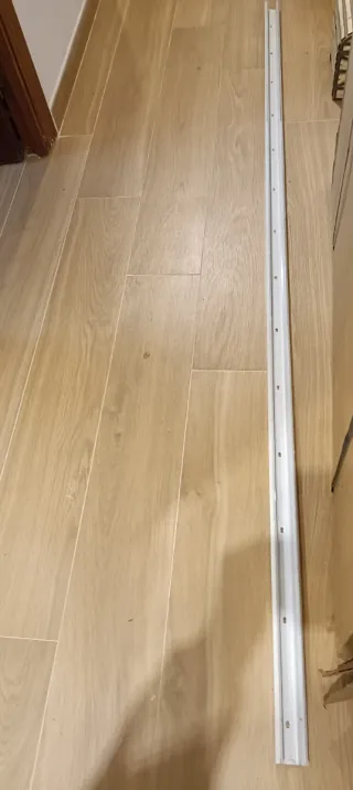 Perfil U guía aluminio blanco armario empotrado